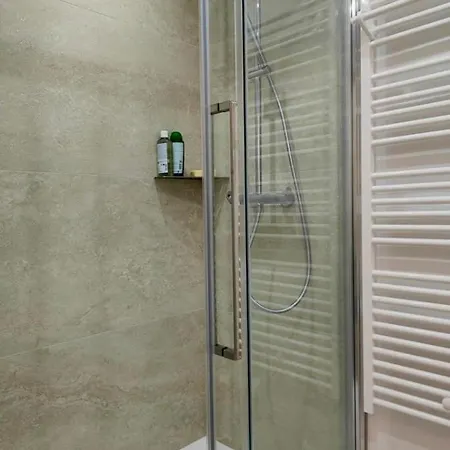 Spacious T3 With Balcony - Beautiful Sea View Appartement *